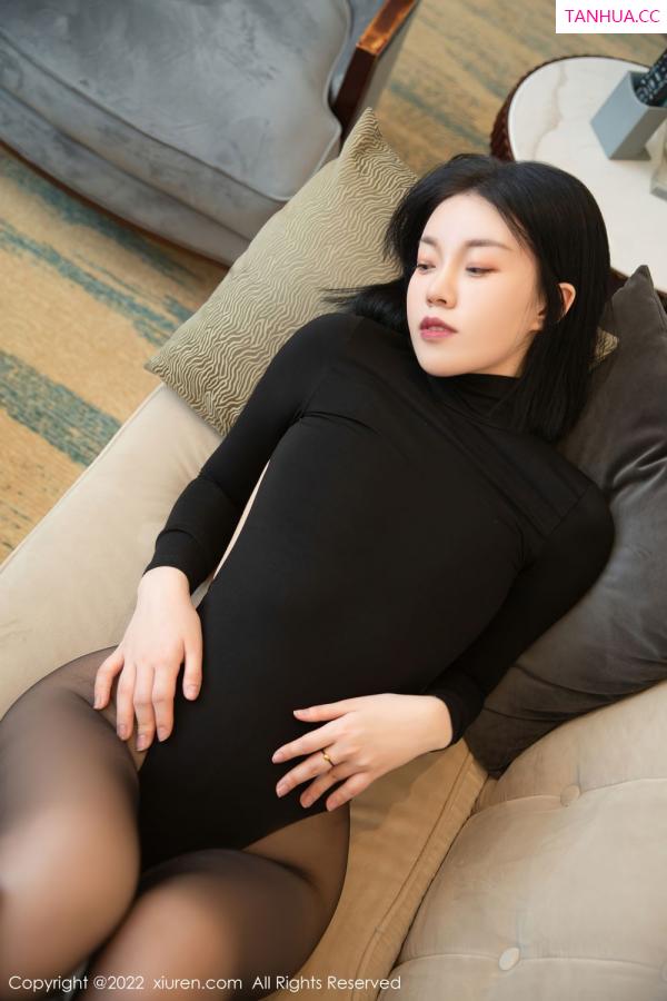 一颗甜蛋黄a  [XiuRen]高清写真图 2022.01.05 No.4423 一颗甜蛋黄a第39张图片